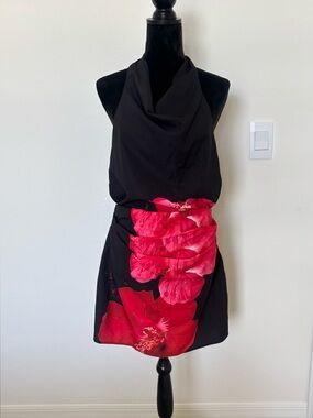 Black Floral Halter Dress Size M Red Flower Open Back Tie Neck